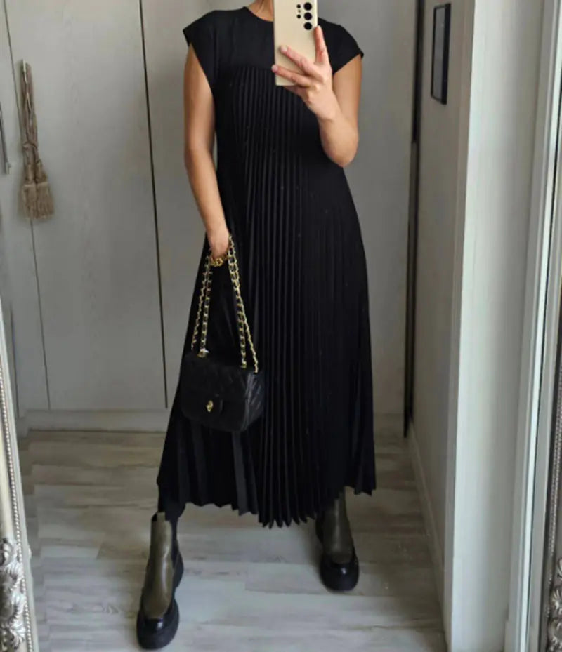 Loose Solid Color pleated dress